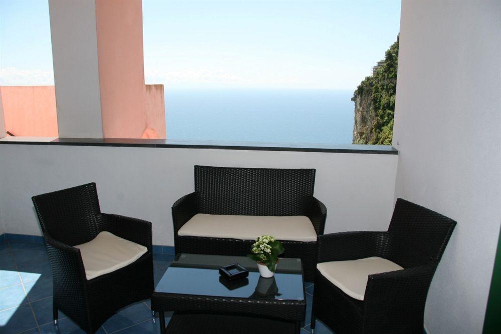 Hotel Doria Amalfi Exterior photo